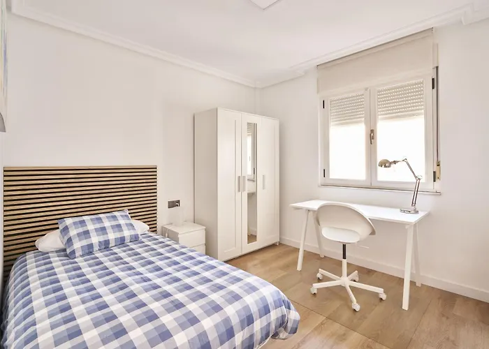 Апартаменти Precioso Barrio Del Oeste Саламанка